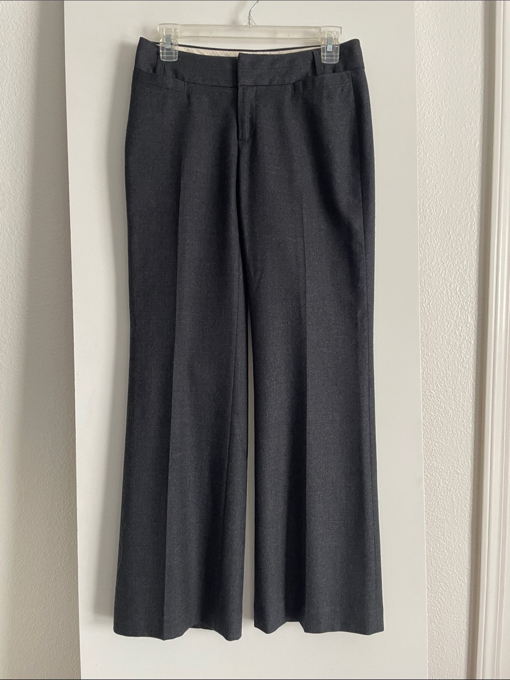 Banana Republic Wool Blend Low- Mid Rise Straight Leg Trousers Pants Grey